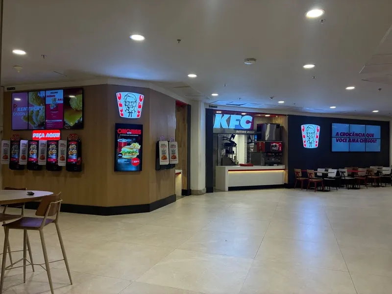 KFC inaugura unidade na Ilha do Governador e apresenta novo conceito da marca