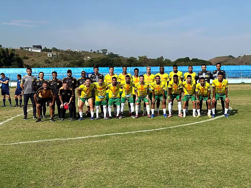 Santa Cruz enfrenta o Campos nesta quarta-feira em Volta Redonda pela Série B2 do Carioca